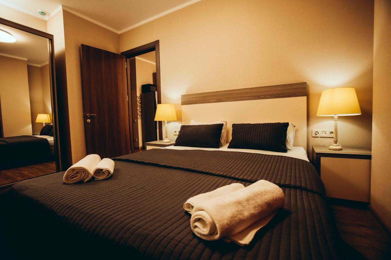 Holiday Premium Apartments バトゥーミ エクステリア 写真